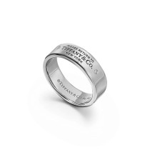 Return to Tiffany Narrow Ring White Gold with Diamonds